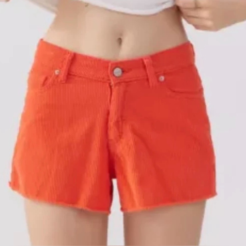 Urban Outfitters BDG 100% Cotton Fray Edge Hem Corduroy Shorts size 30